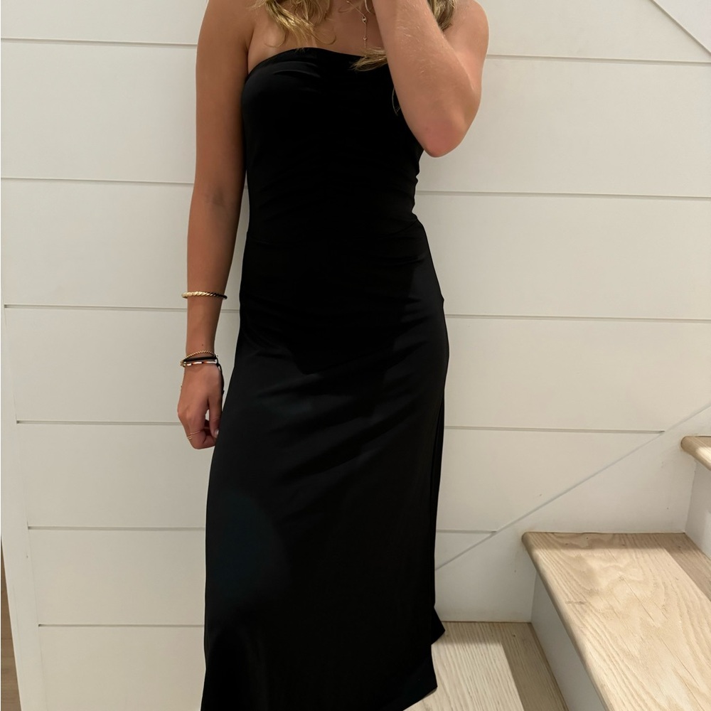 Black dress, CAN ALSO BE WORN AS SKIRT!!